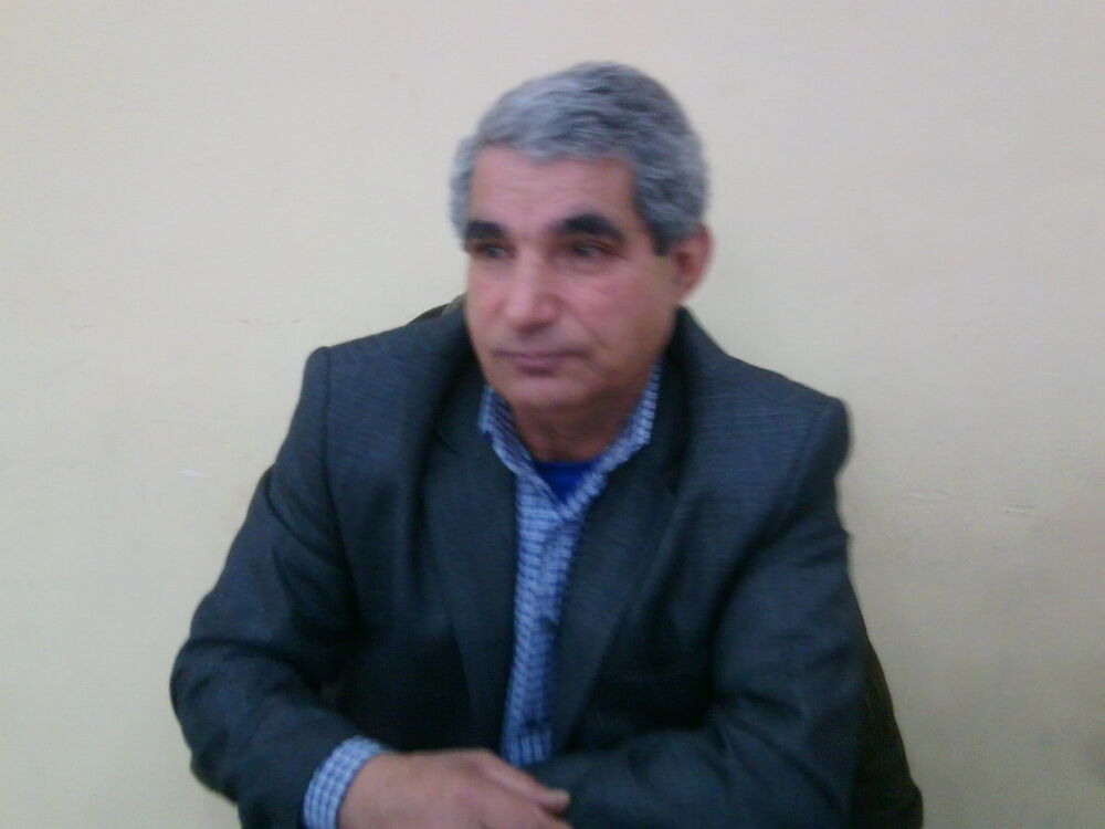  24725027  Yusif, 73 ,    