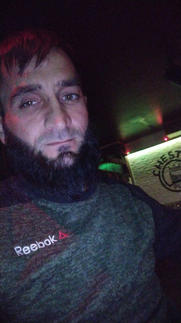  29587857  Yusuf, 42 ,    