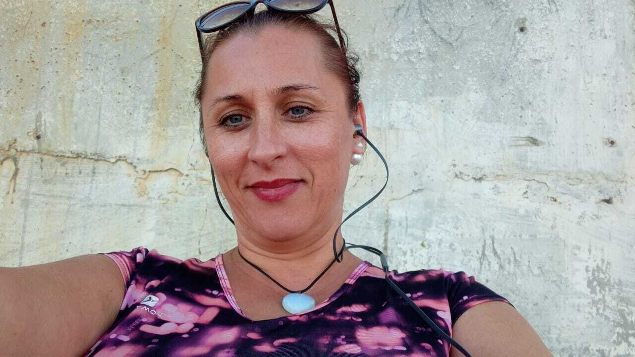  42268597  , 48 ,    