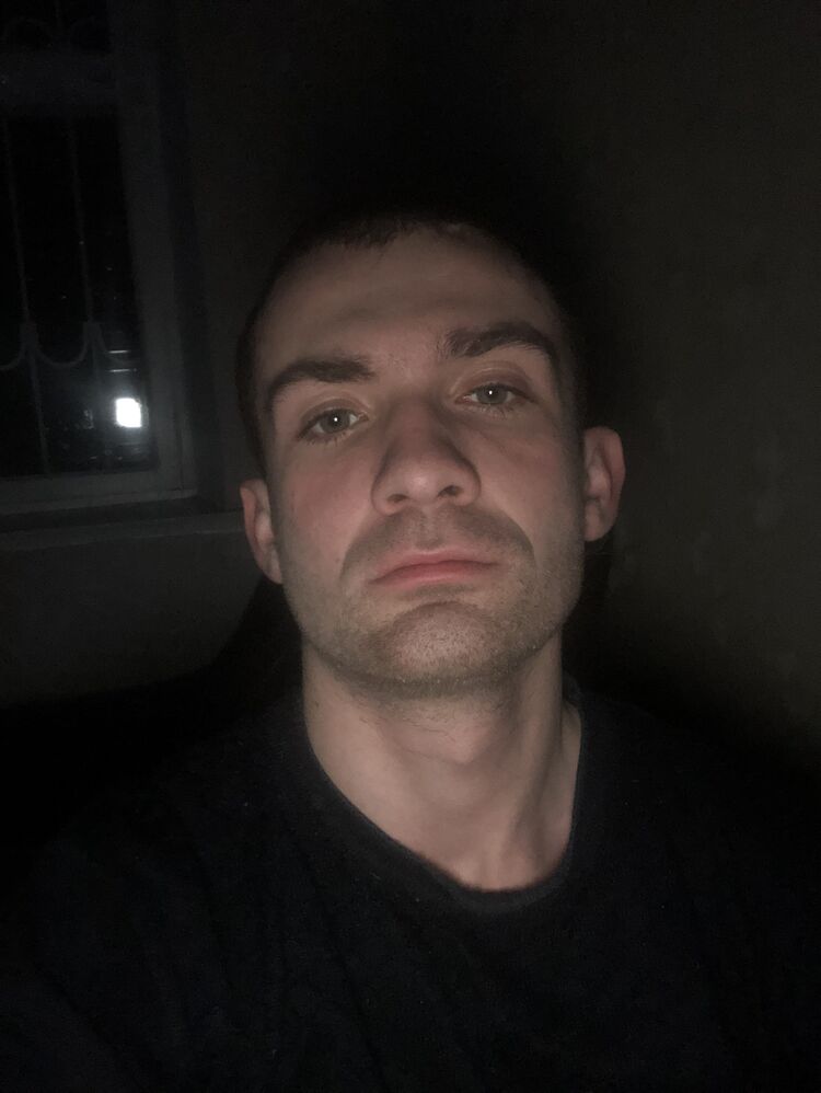  49467047  , 23 ,    