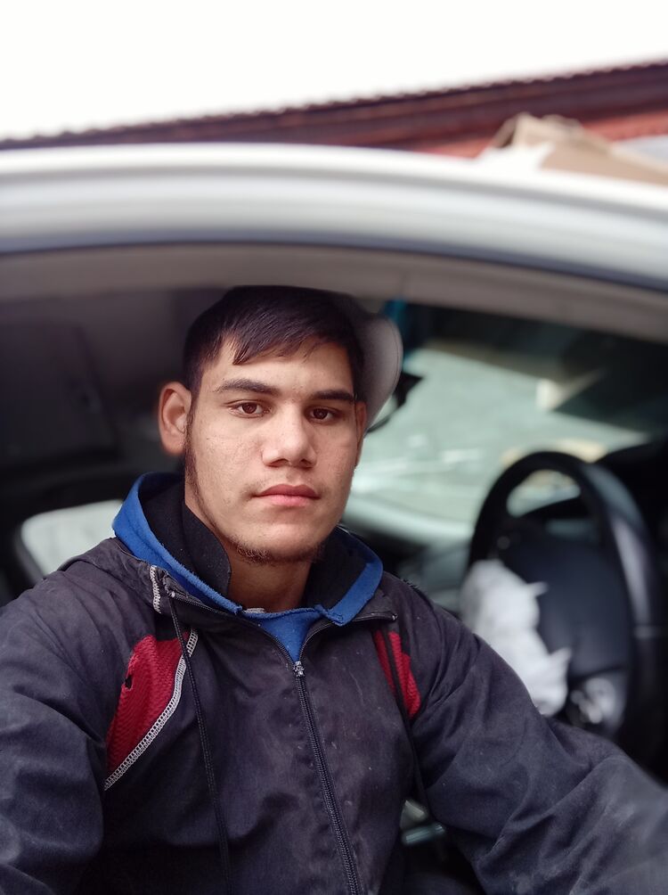  33026867  , 25 ,    