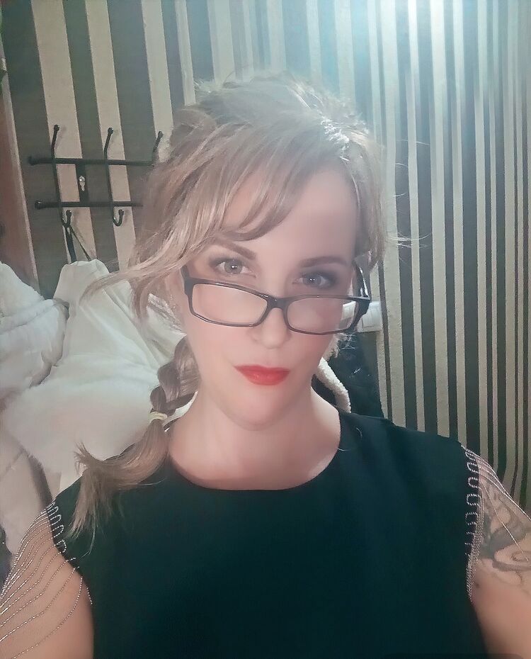  48312777  Yulia, 40 ,    
