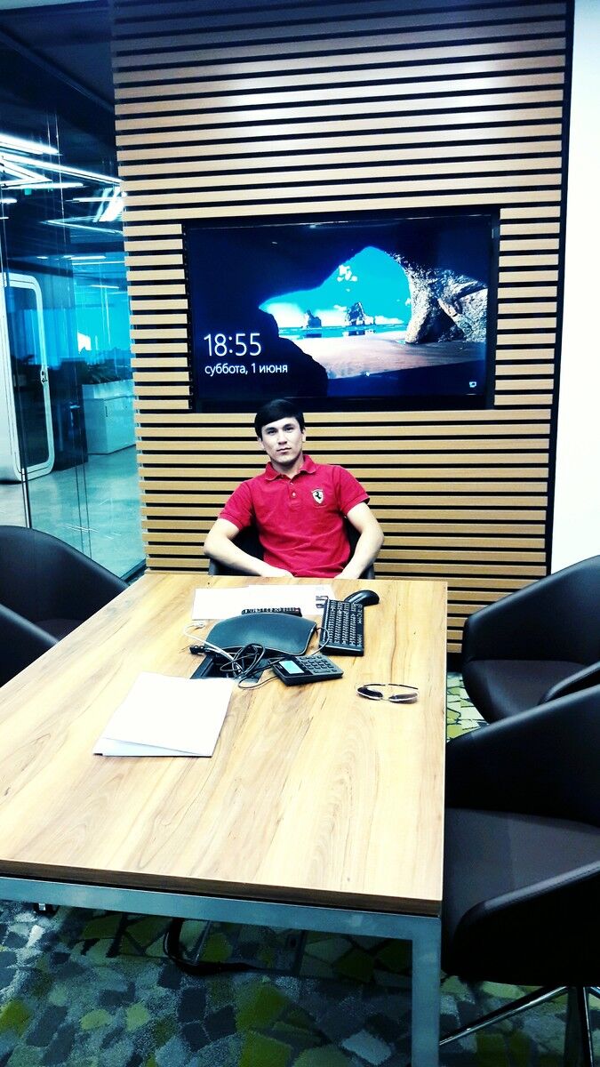  16319927  Firdavs, 30 ,    