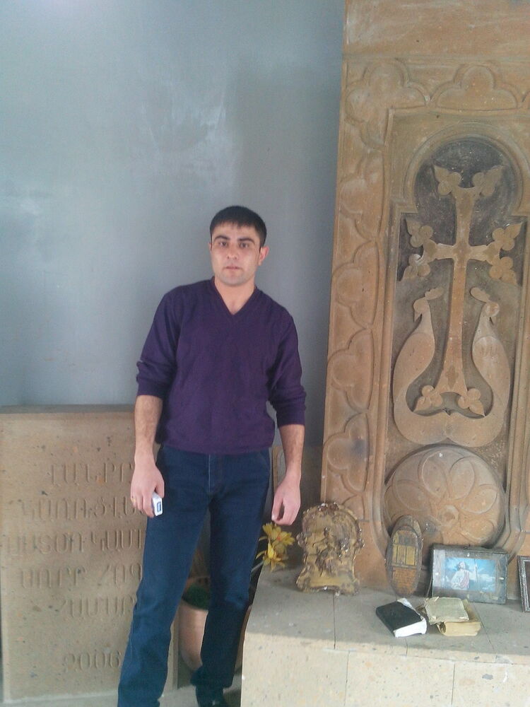  ,   Raz, 38 ,   