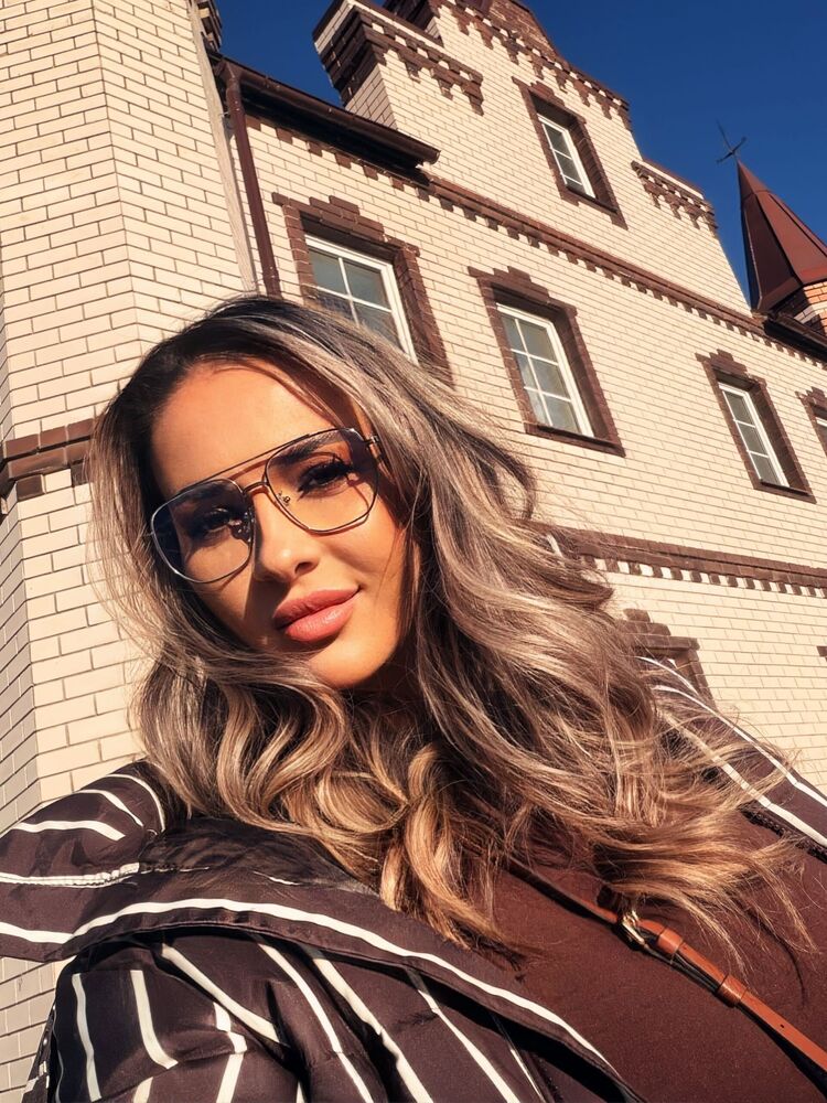  54639647  Milena, 36 ,    