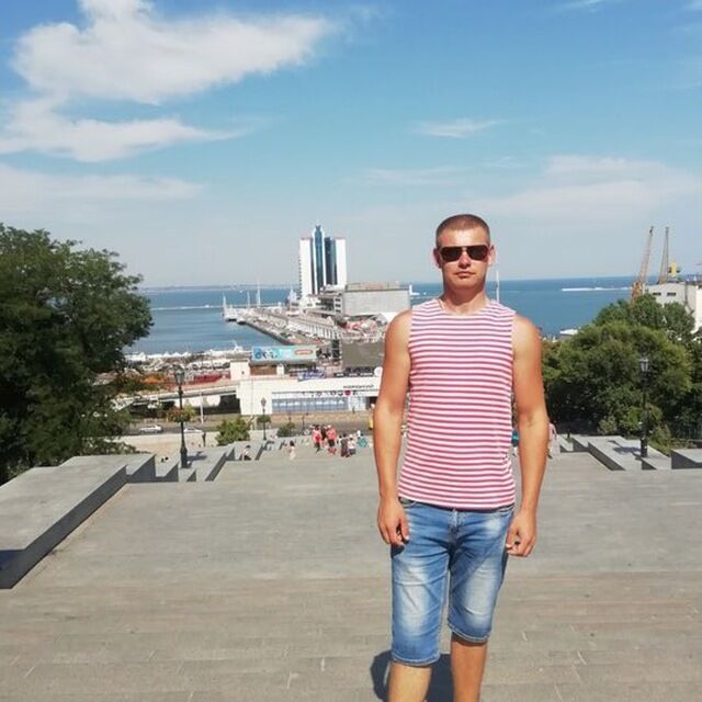  51146657  Sergiy, 32 ,    