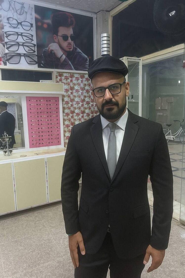  54392827  , 28 ,    -