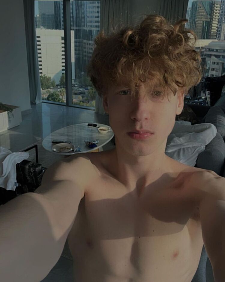 ���� 37094167 ����� Felix, 21 ���, ���� ���������� � ������