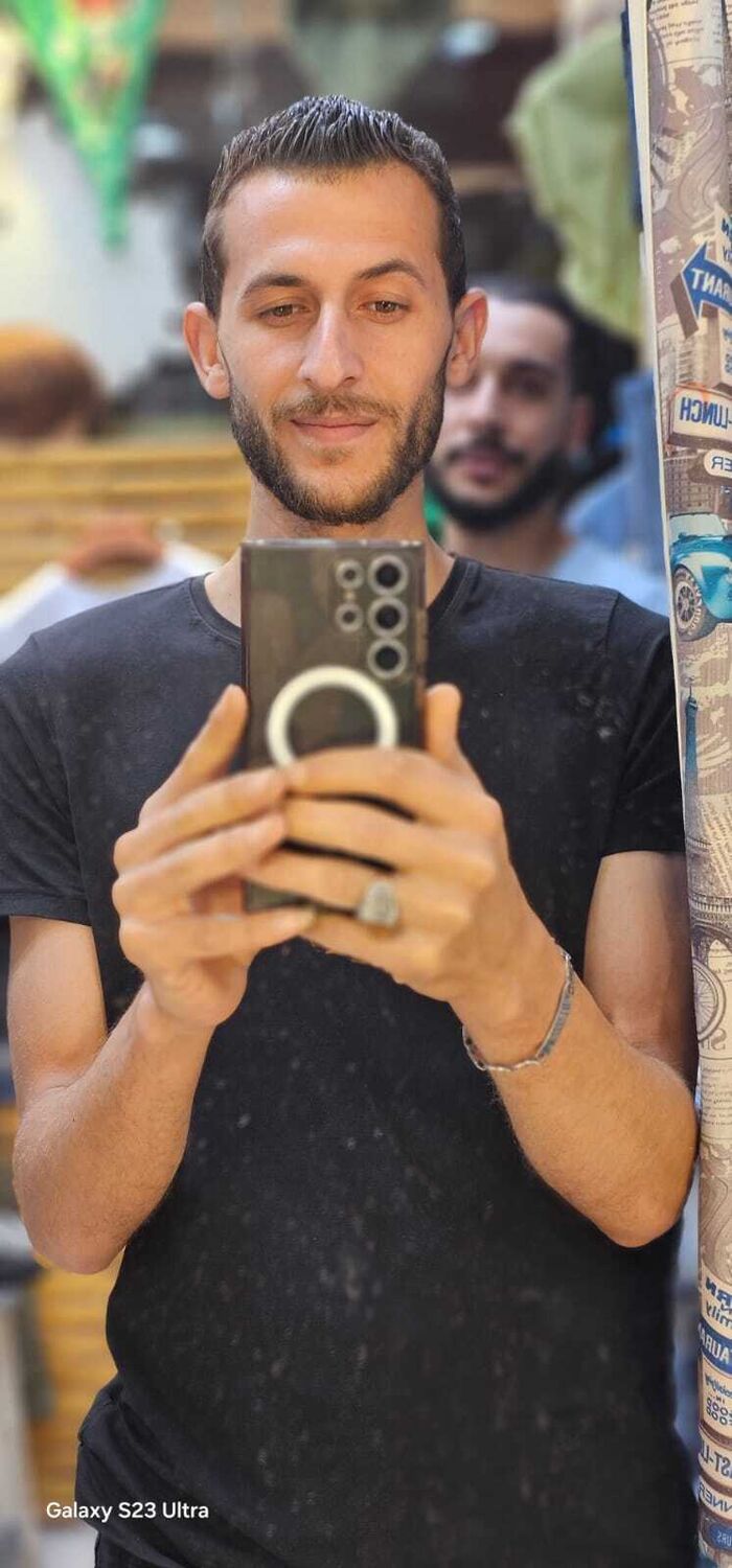  44634857  Mahmoud, 27 ,    