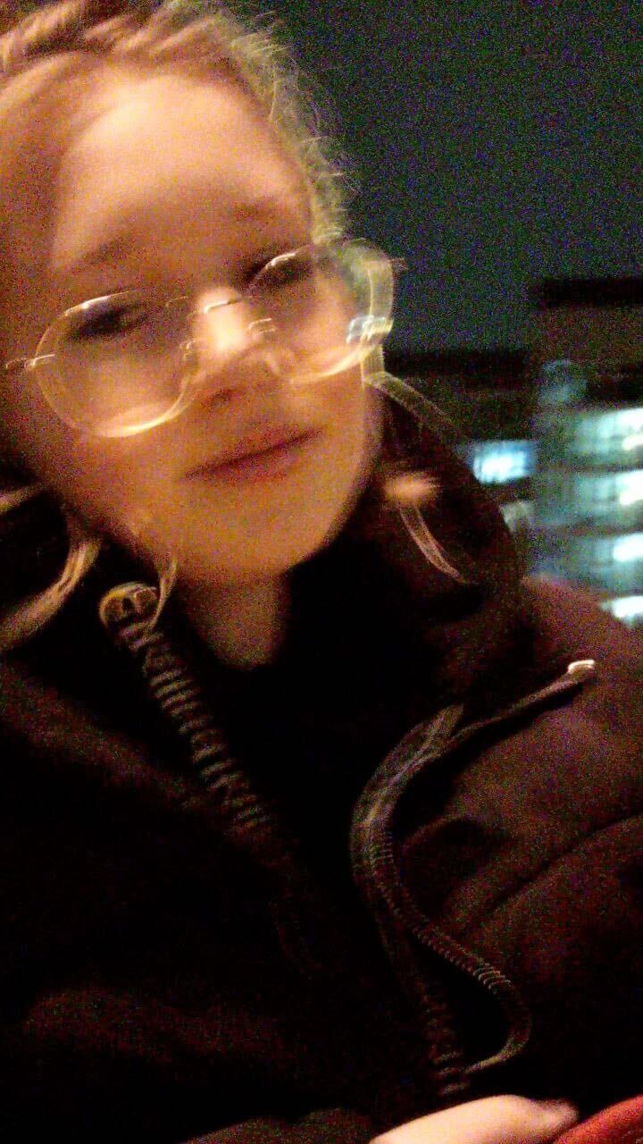  -,   , 22 ,   
