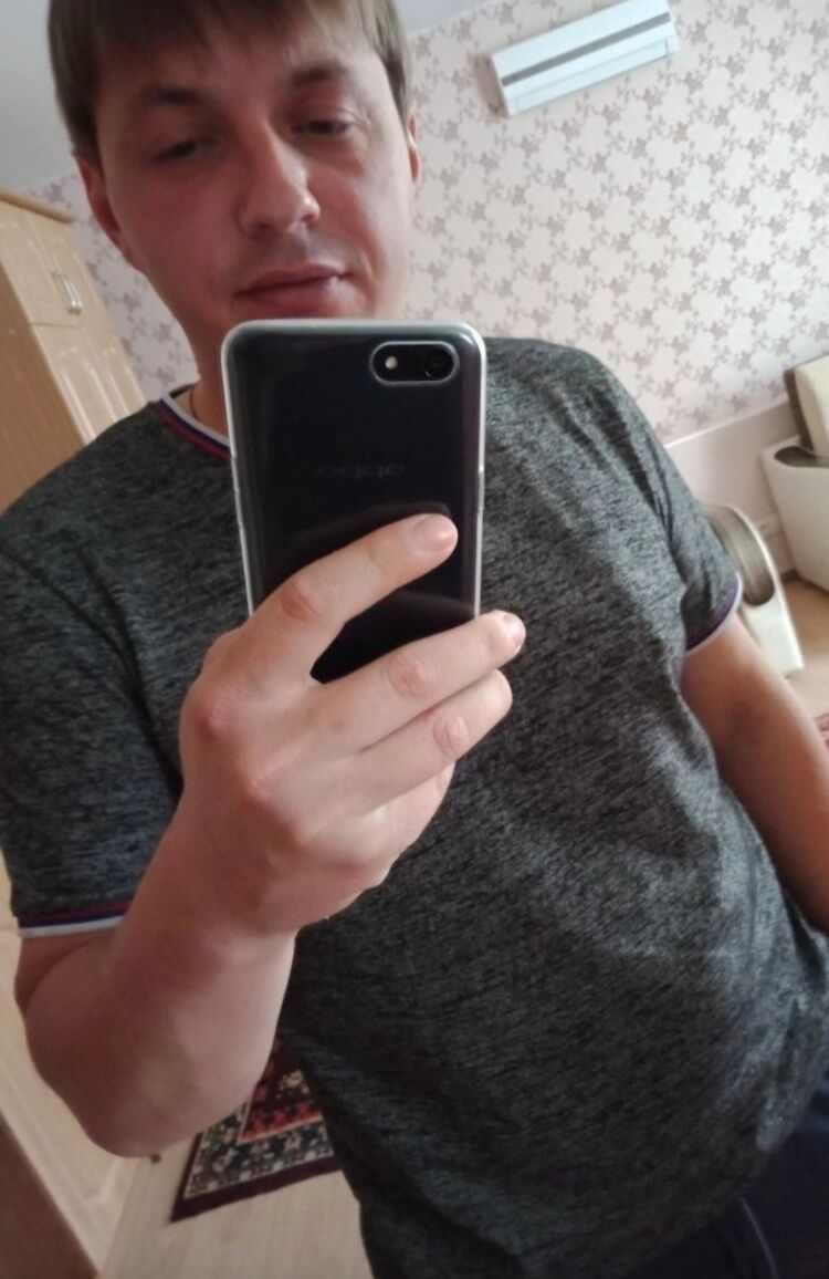  31747797  , 39 ,    