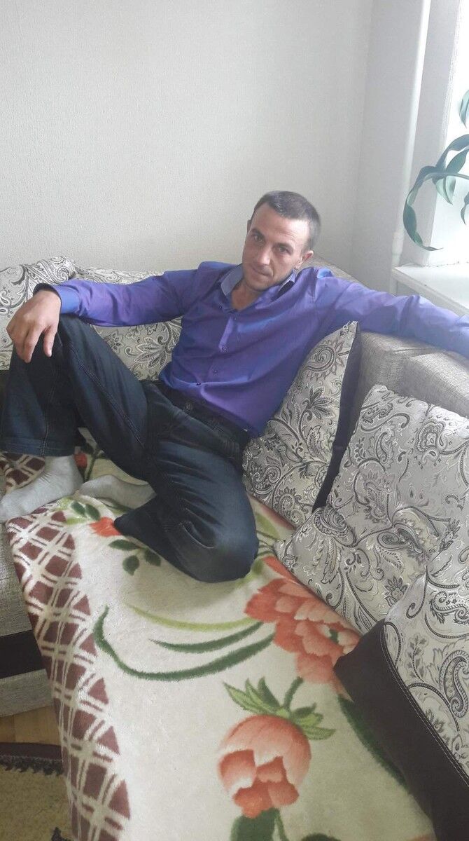  -,   , 42 ,  