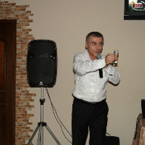  ,   Endriu, 54 ,   ,   , c 