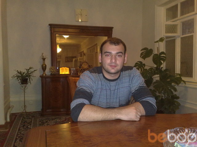  1041577  Tigran, 41 ,    