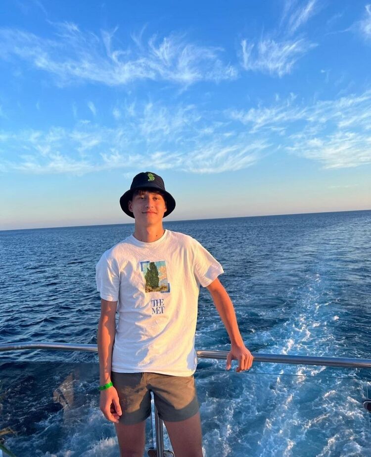  ,   , 19 ,   ,   