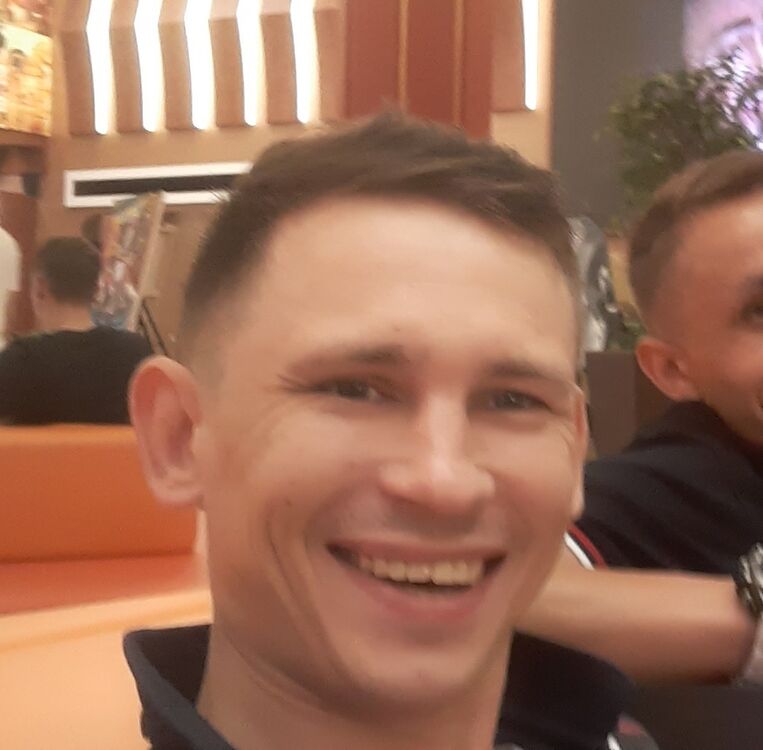  18640797  , 35 ,    --