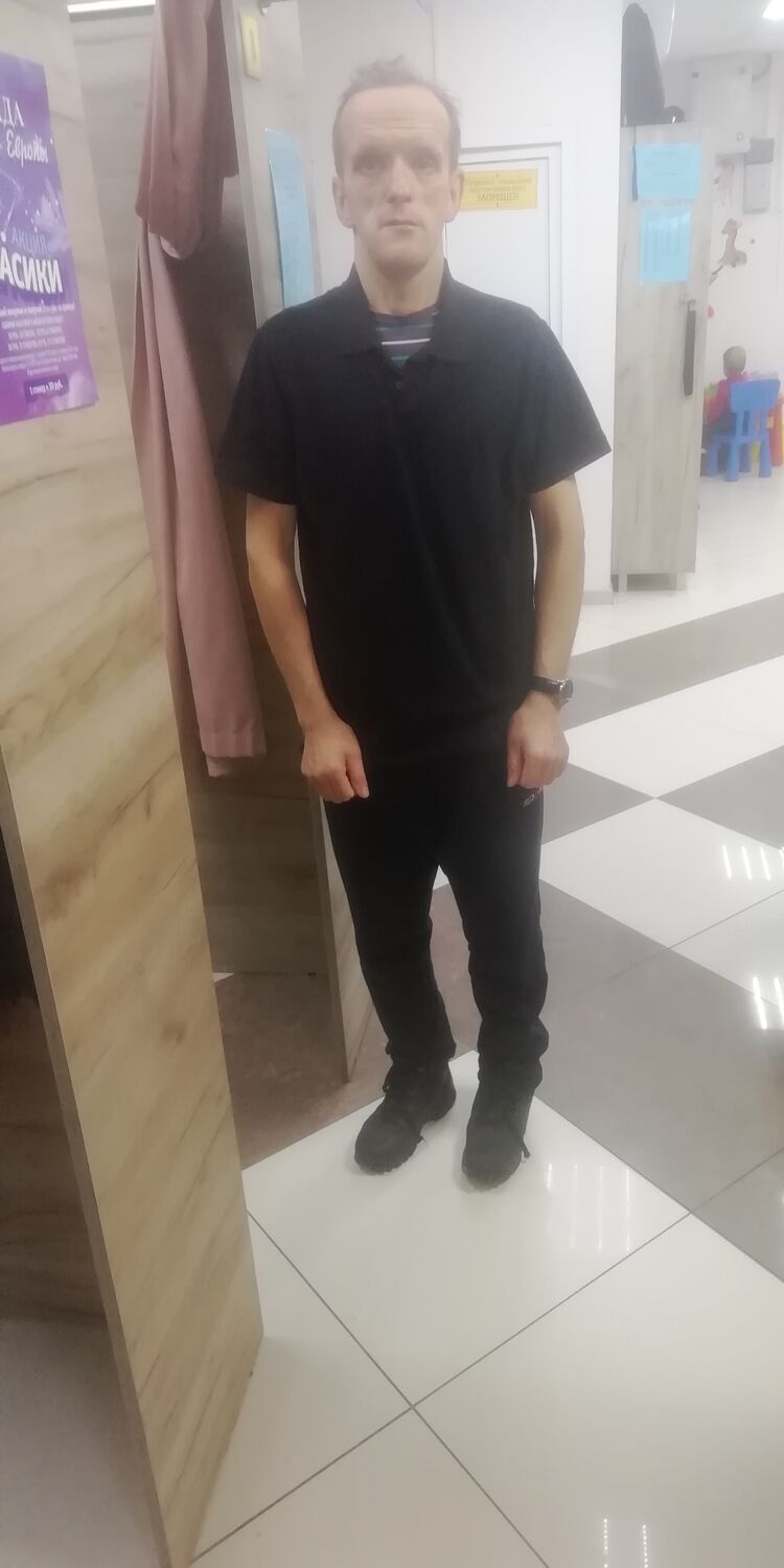  41018877   , 52 ,    