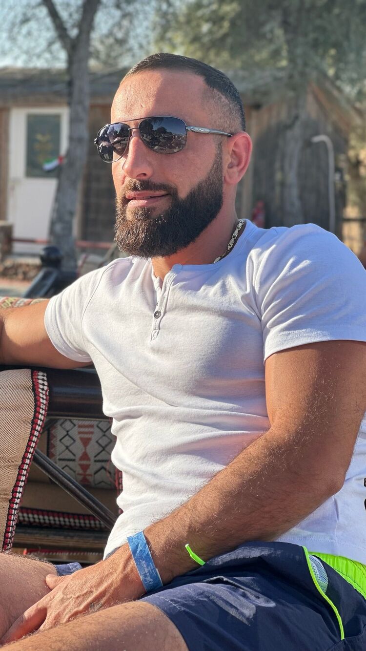  ,   , 33 ,   ,   