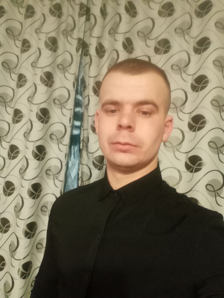  31829097  , 28 ,    