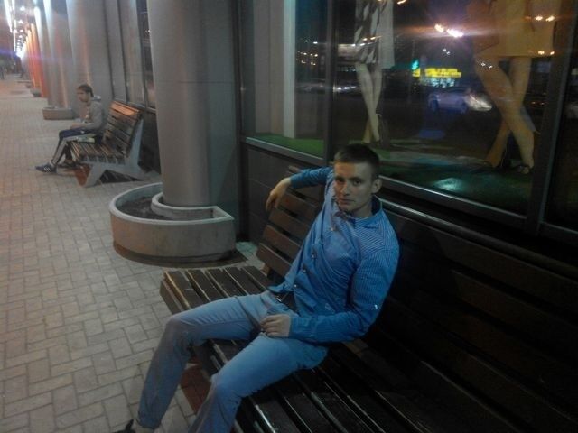  ,   Artem, 31 ,   ,   , c 