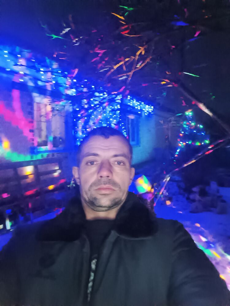  48827967  , 39 ,    