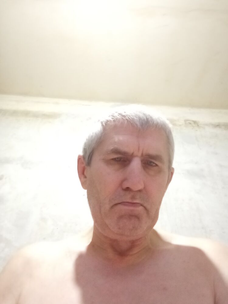  48980547  , 61 ,    