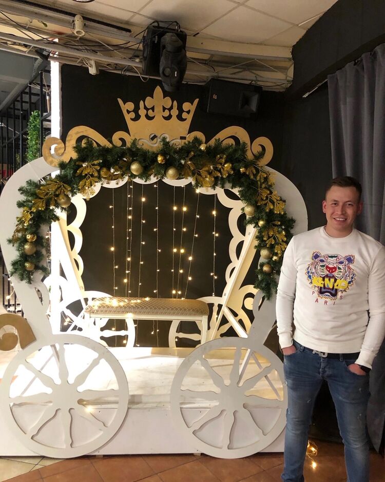  39870407  , 23 ,    -