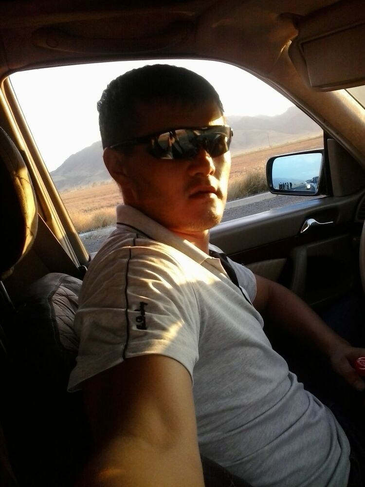  5025107  Ereke, 36 ,    