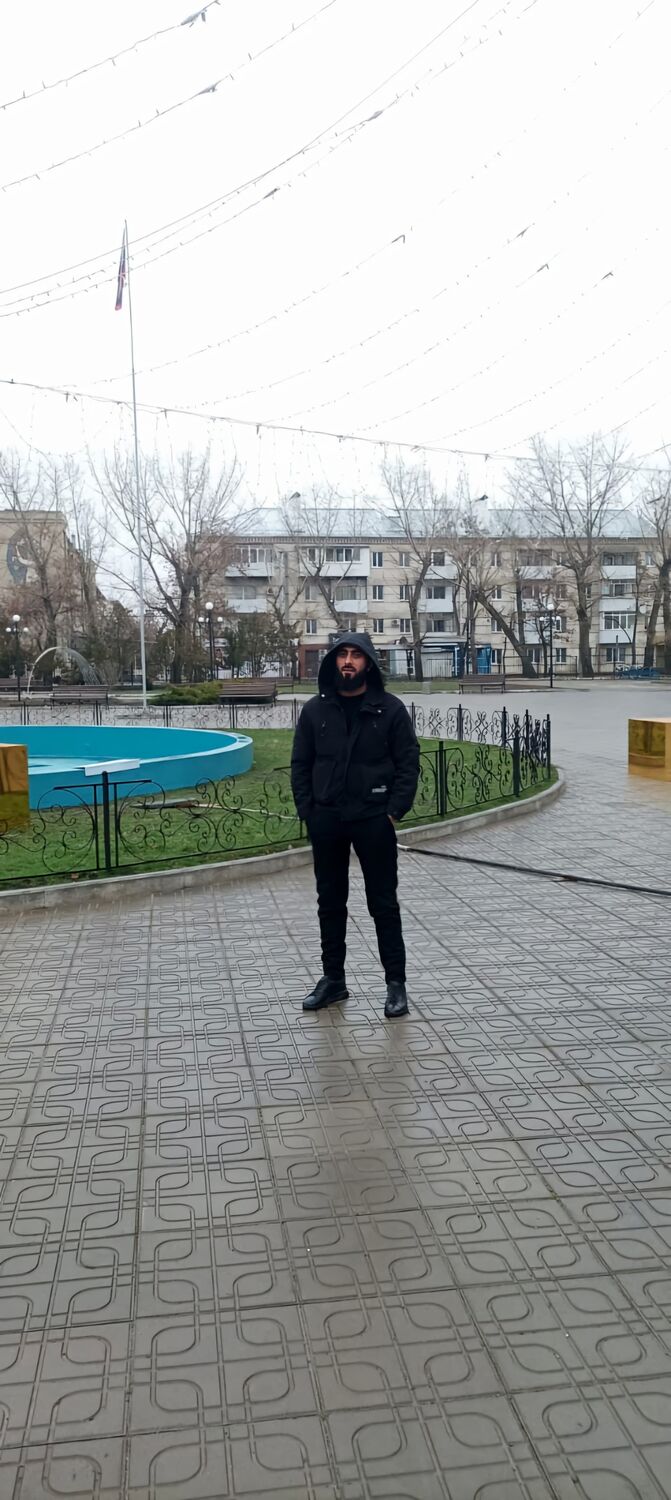  ,   Huseyin, 29 ,     , c , 