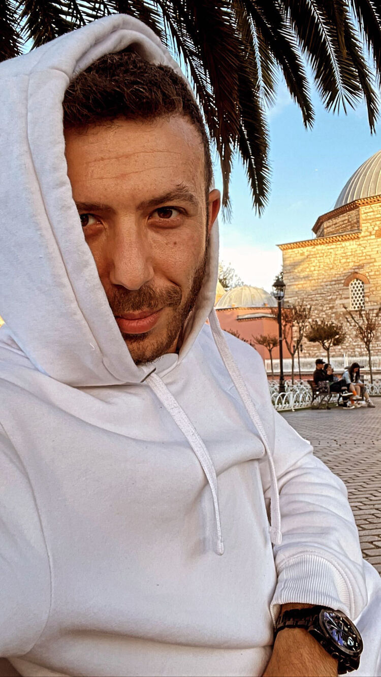  ,   Yusuf, 32 ,   ,   , c , 
