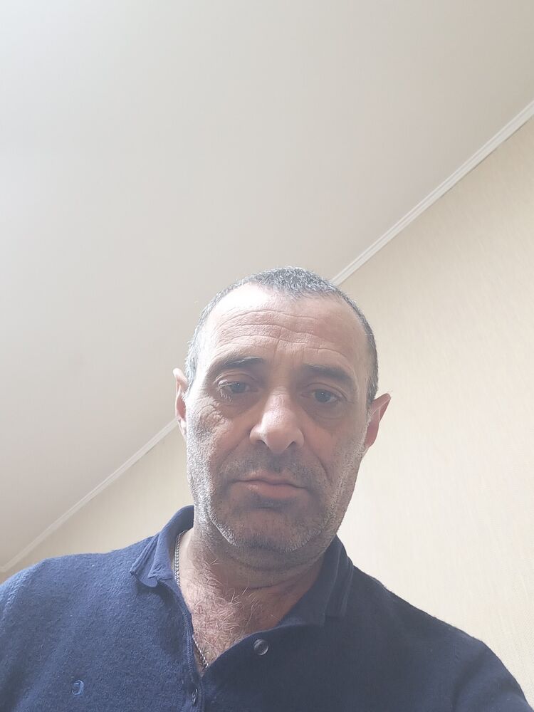  32107707  , 52 ,    