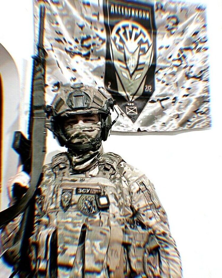  44090197  , 25 ,    