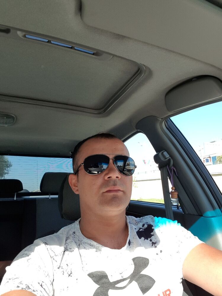  ,   Doniyor, 39 ,   