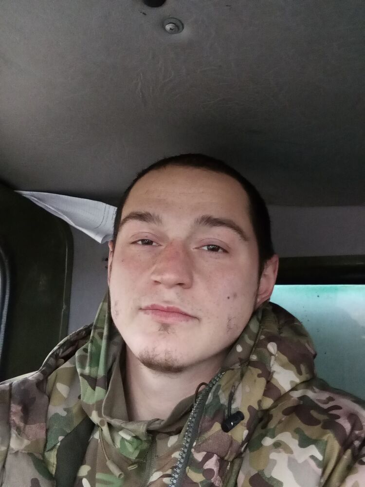 ���� 40222687 ������� ����, 28 ���, ���� ���������� � ������