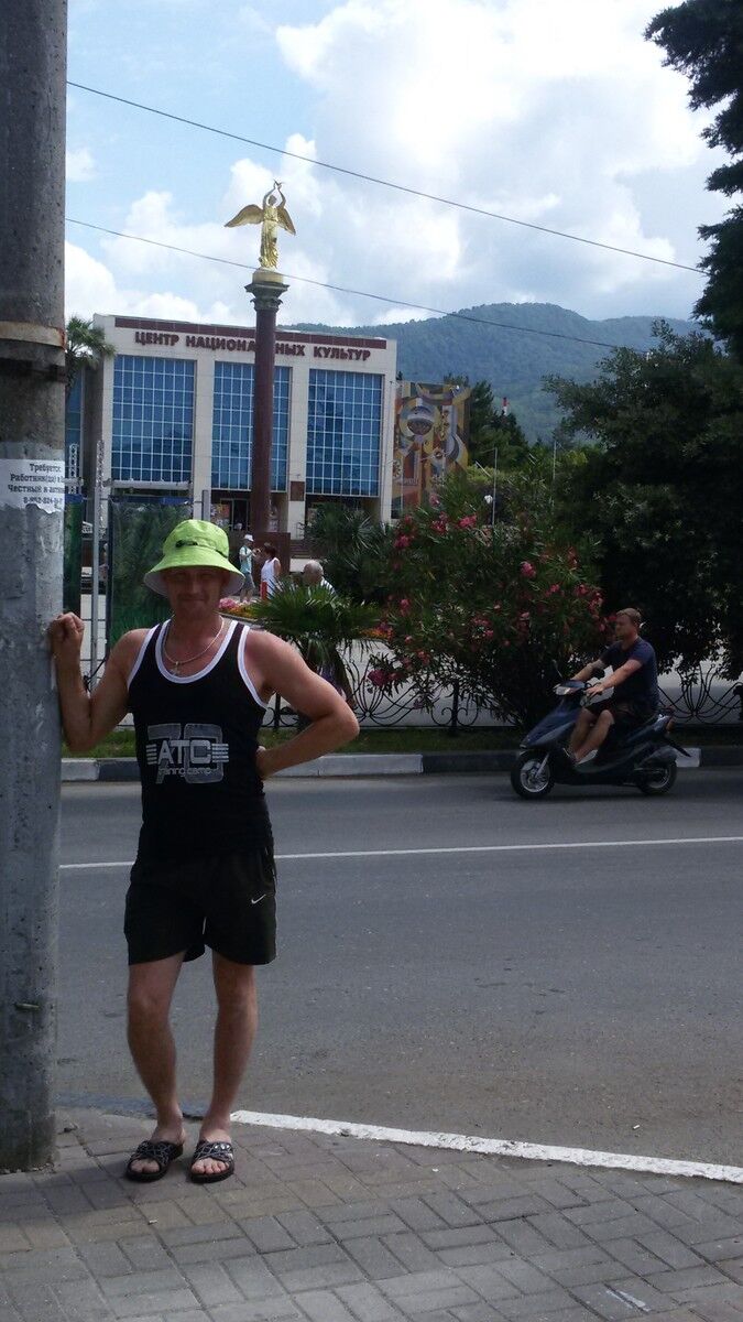   ,   Andrey, 46 ,   