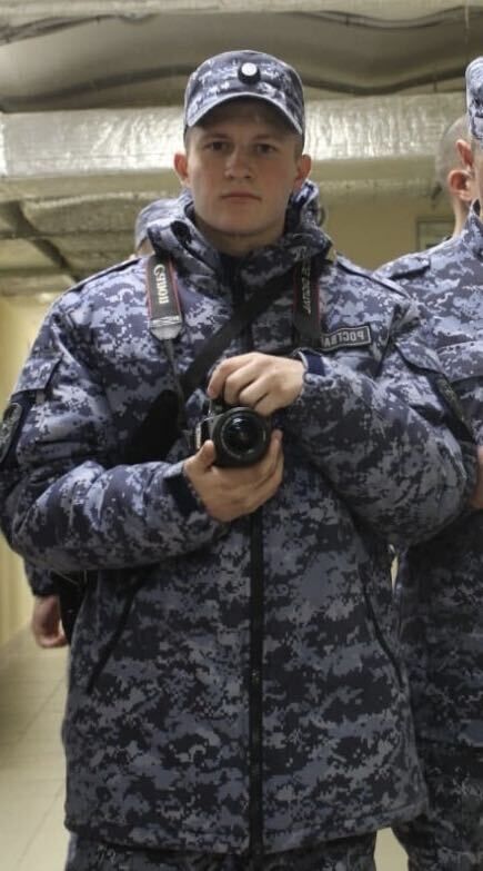  31476467  , 23 ,    -