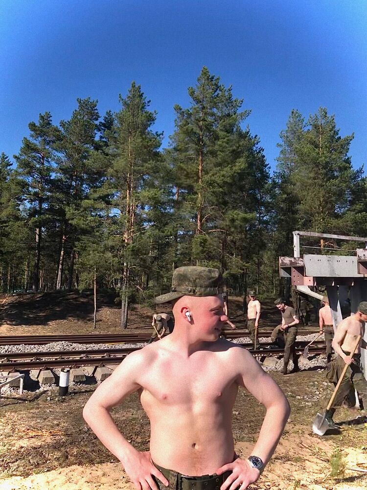  -,   , 21 ,   ,   