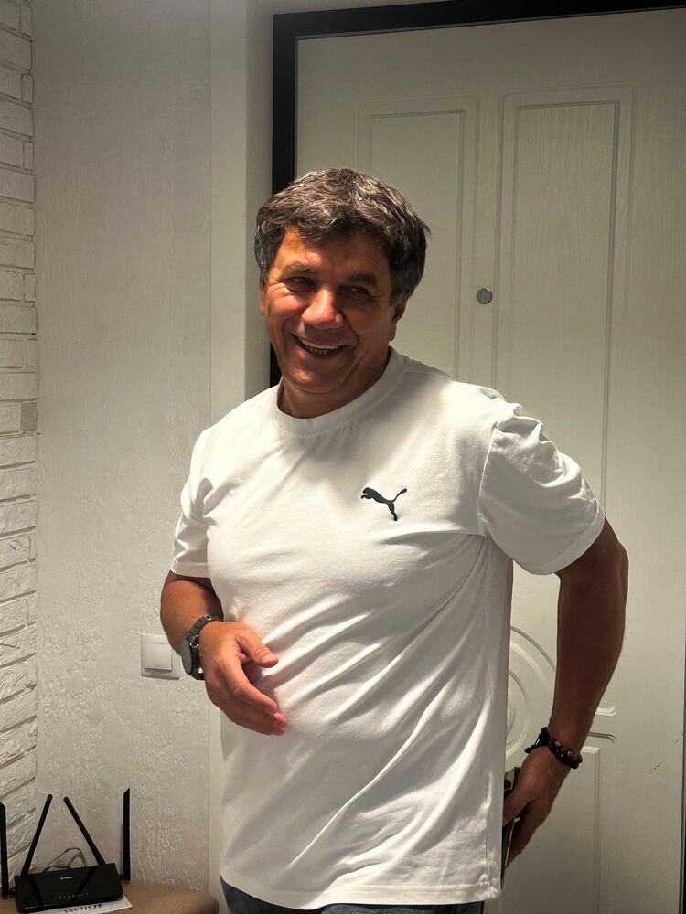  53590287  Rizvan, 50 ,    