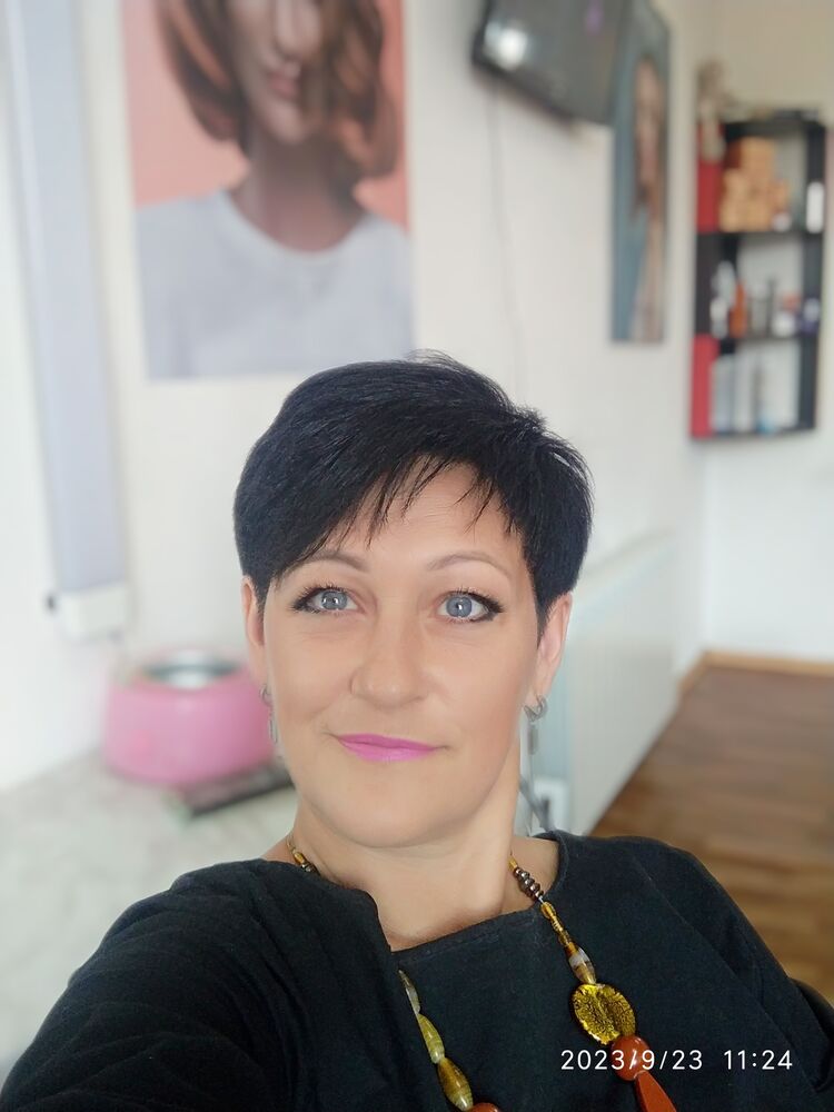  42433767  Olena, 52 ,    Didam
