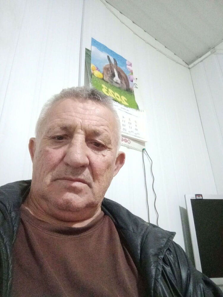  38843997  , 67 ,    