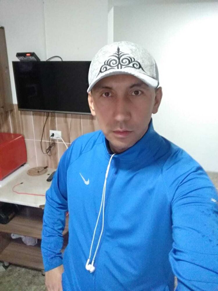  ,   Marat, 44 ,   ,   , c 