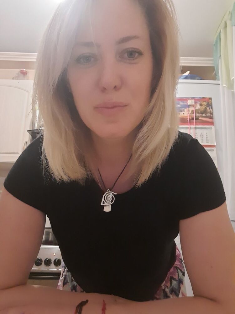  26188637  VIKTORYIA, 39 ,    