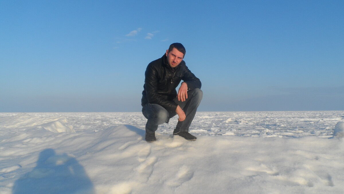  4164697  , 37 ,    