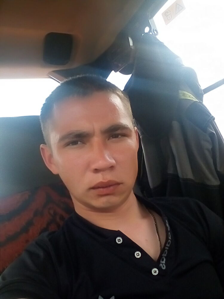  -,   , 32 ,  