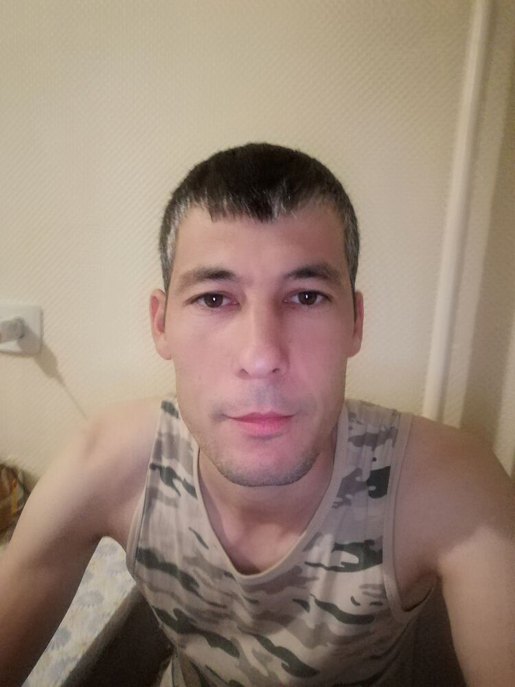  -,   Daniyor, 38 ,   ,   