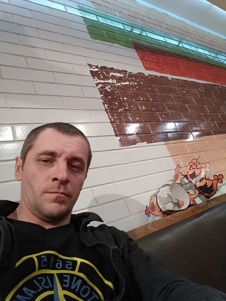  17922917  , 44 ,    