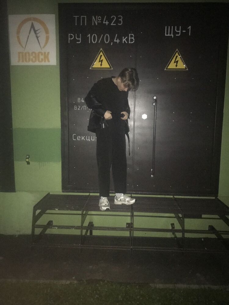 -,   , 19 ,   , 