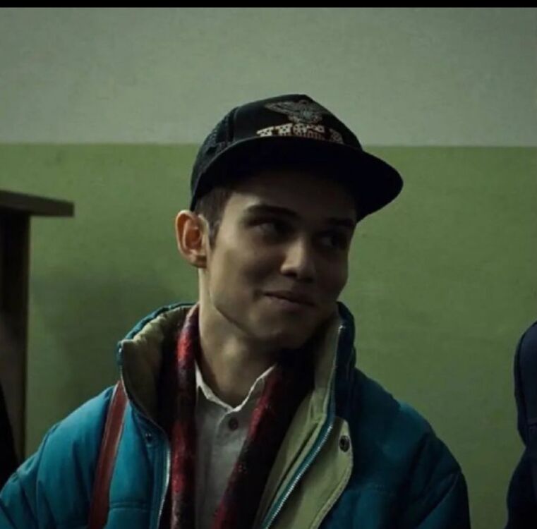  39628027  Marat, 27 ,    