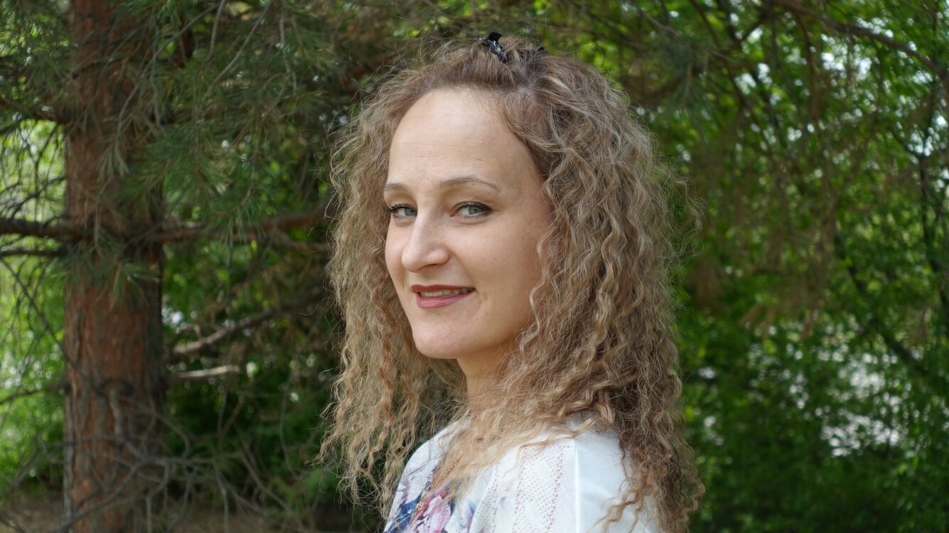  54497667  , 49 ,    -