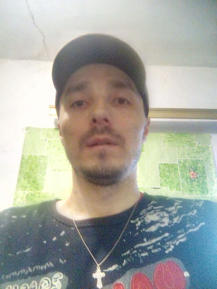  32724047  , 39 ,    